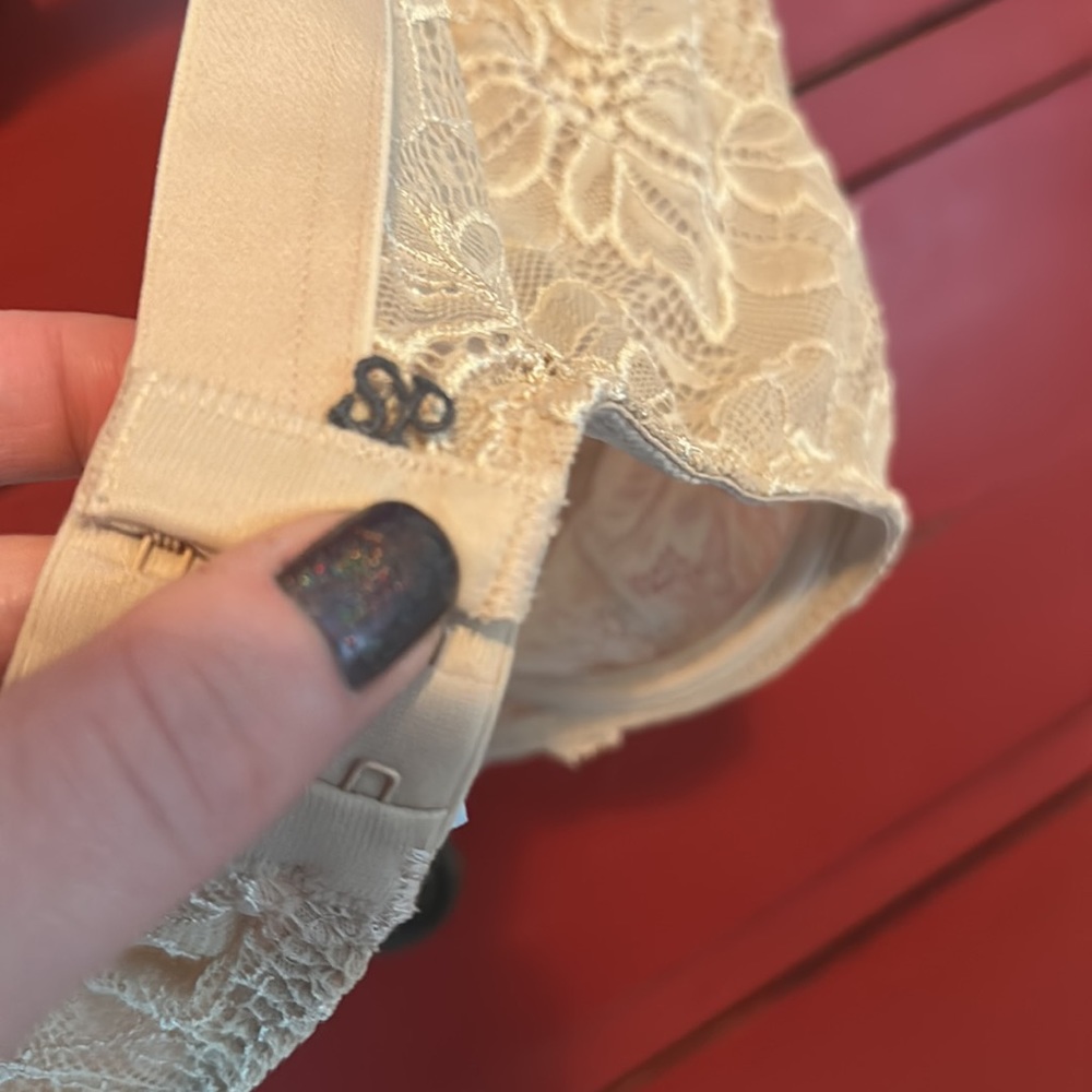 EUC Simone Perele Eden Demi Full Bust, 34G - Picture 3 of 5
